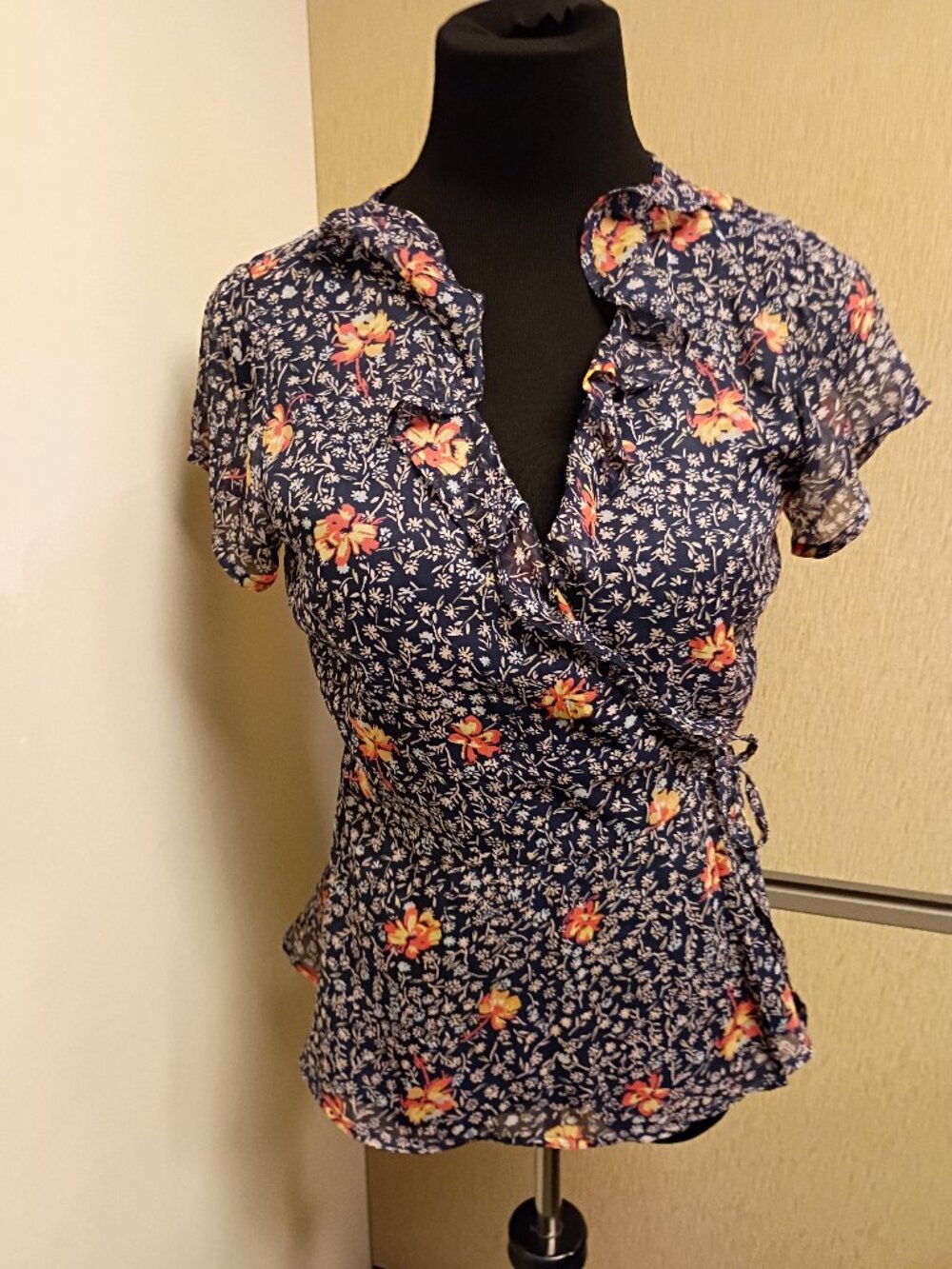 Vero Moda Wrap Blouse Size M